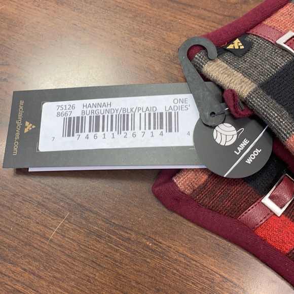 Ladies plaid burgundy-beige-red and black plaid design. Brand new with tags. - Picture 3 of 6